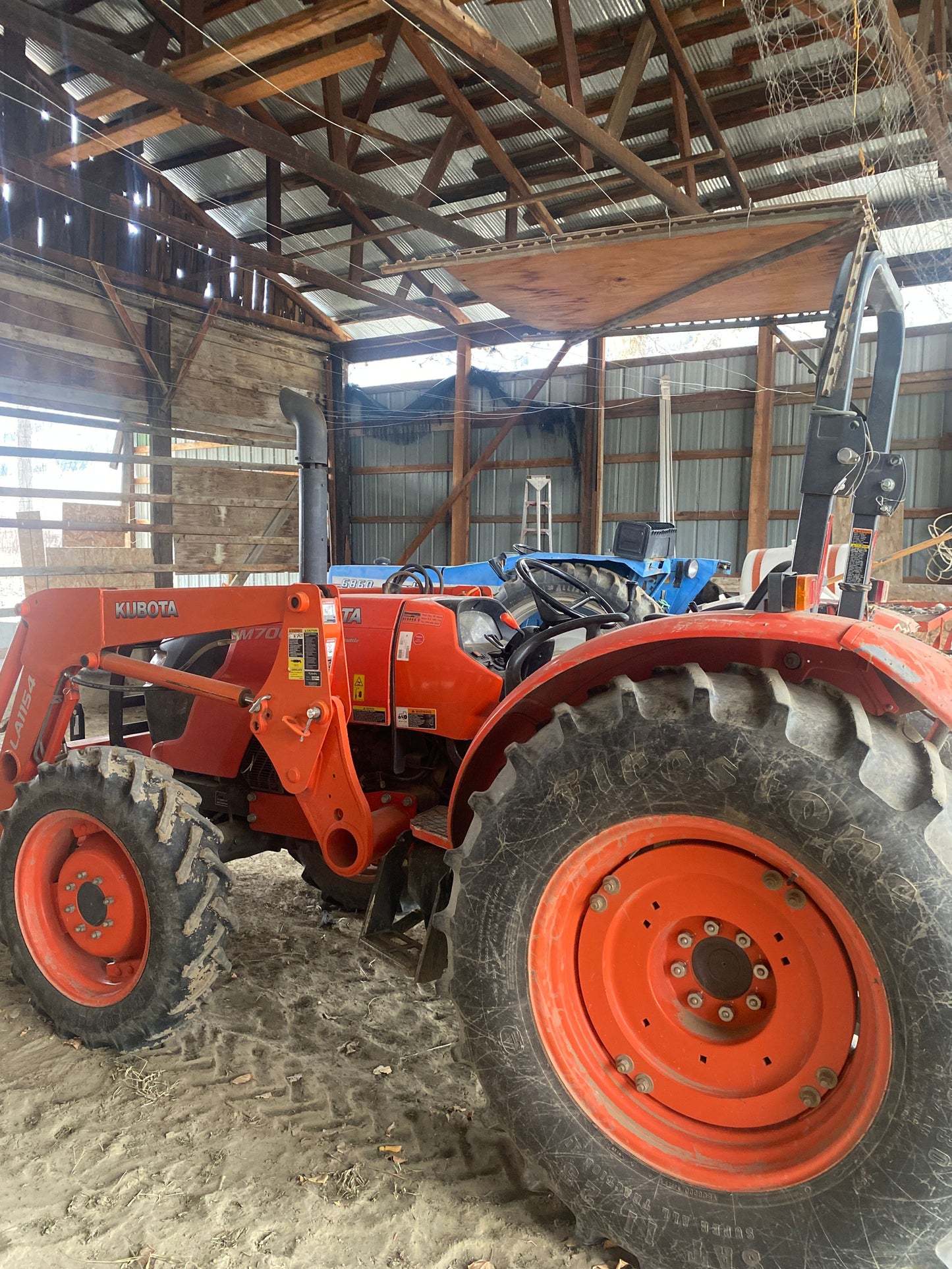 2016 Kubota M7060