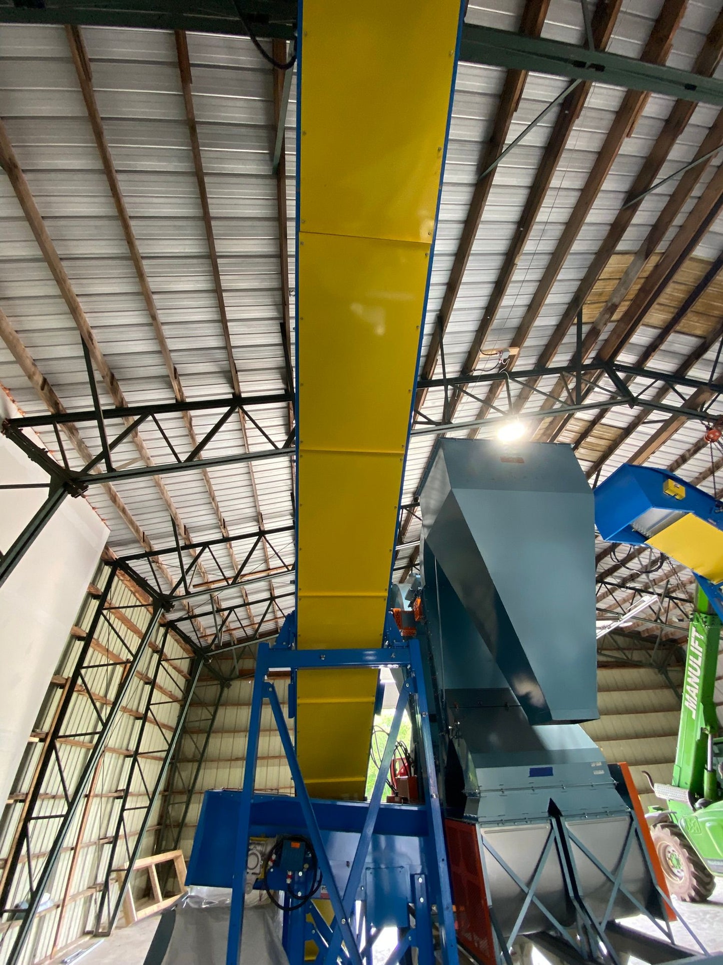 2023 Belt Conveyor by MC3 Manufacturing