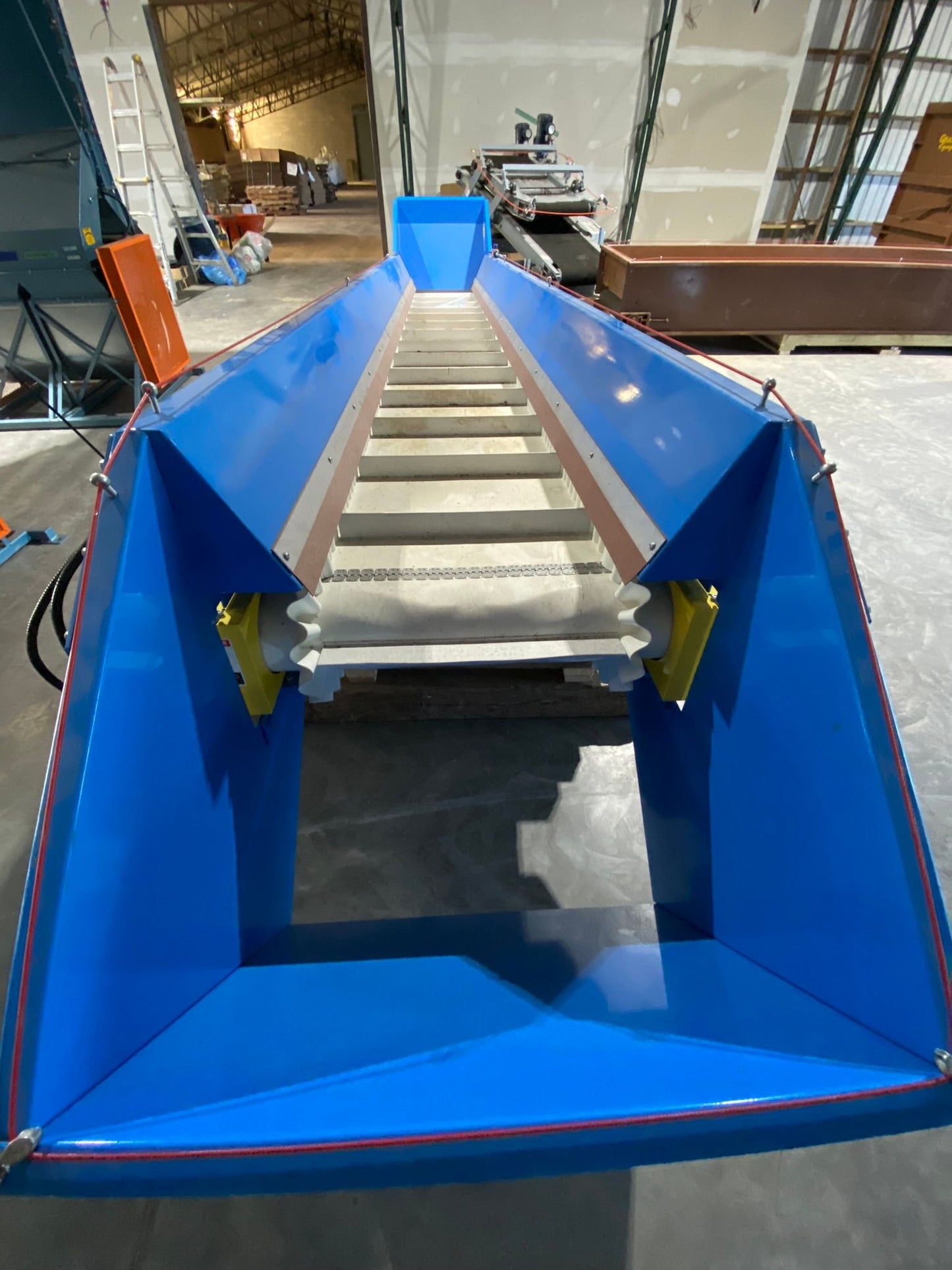 2023 Belt Conveyor by MC3 Manufacturing