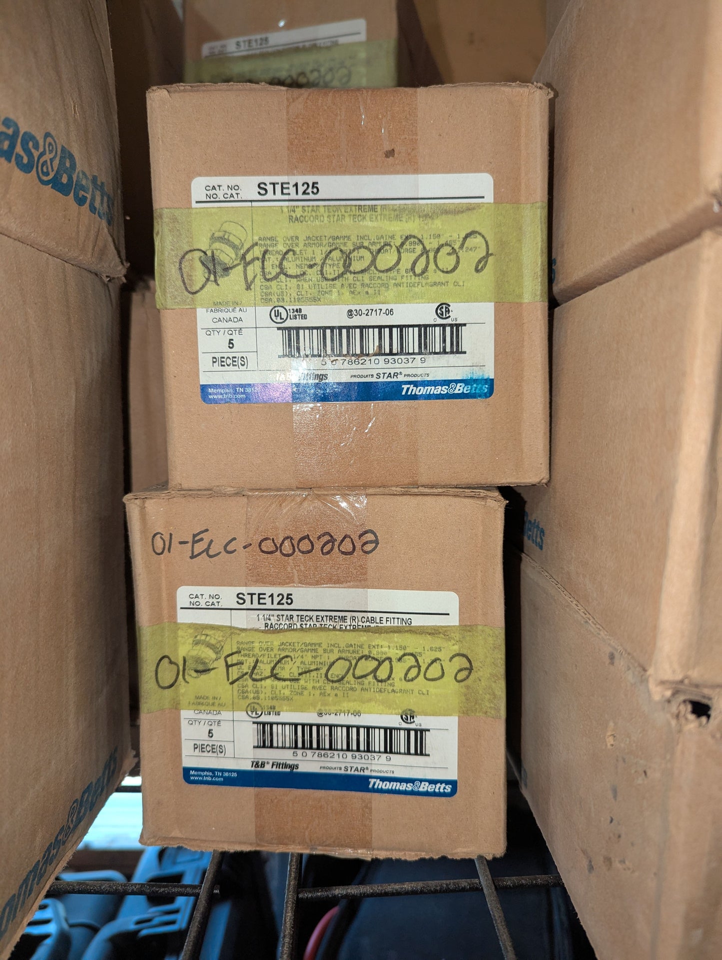 2022 Thomas and Betts STE-125 Lot of 35 ā Teck Connector