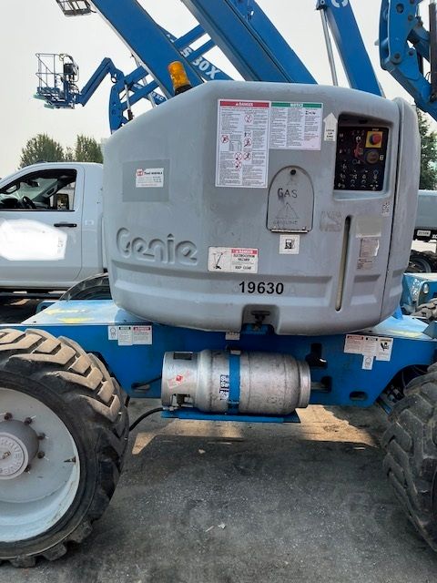 2007 Genie Z45-25