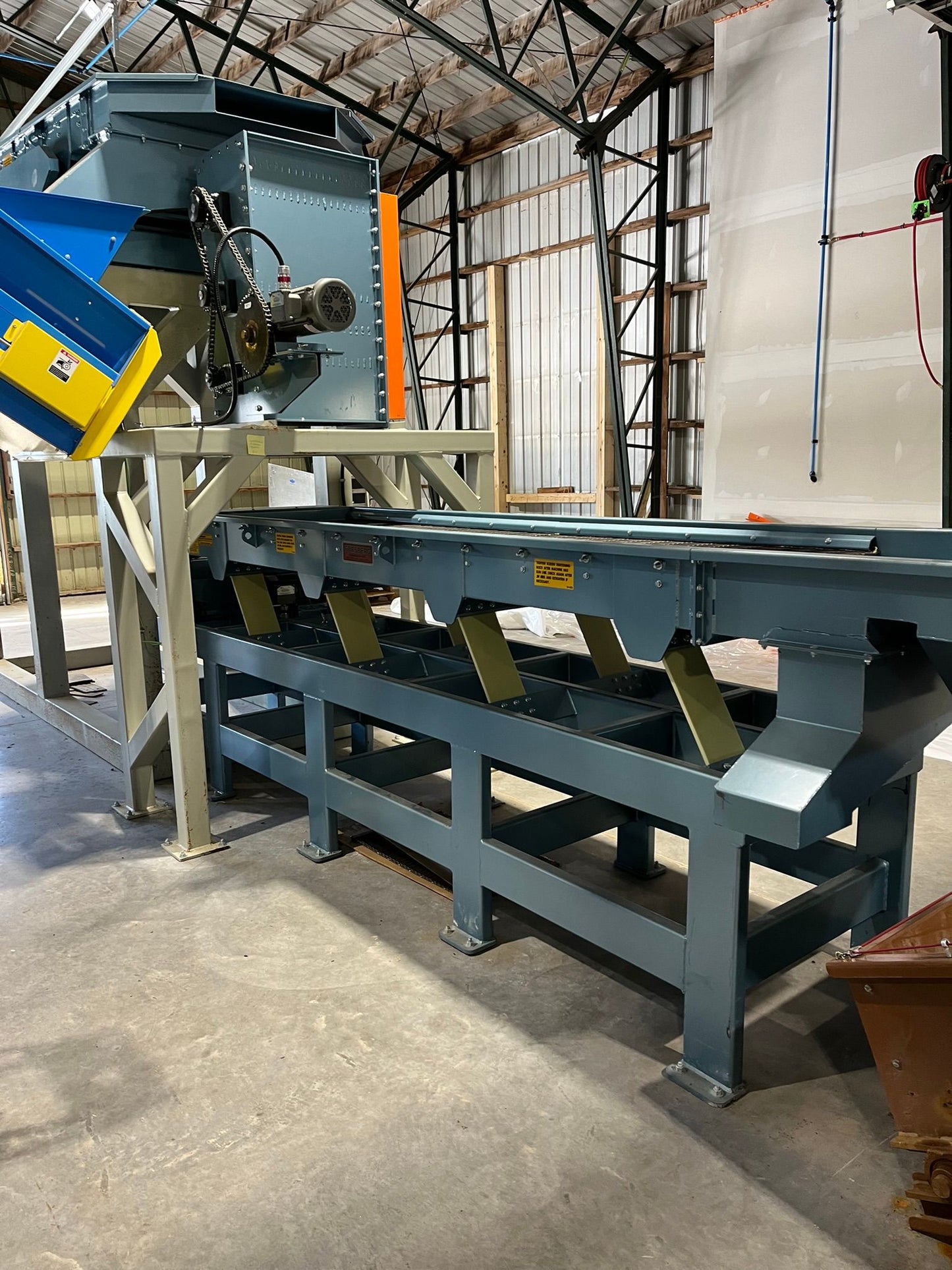 2023 Forsbergs Vibratory Screener Conveyor