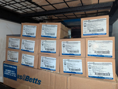 2021 Thomas and Betts 2548 Lot of 40 — Liquidtight Strain Relief Cord Connector