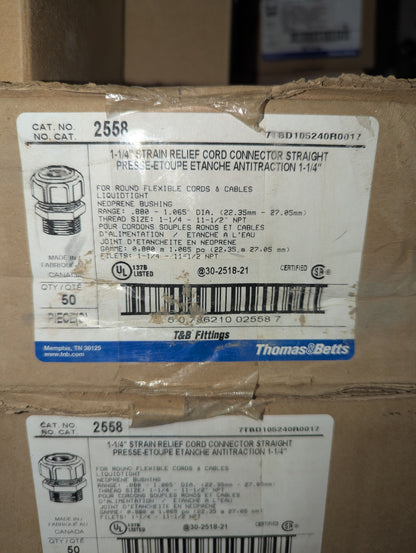 2020 Thomas and Betts 2558 Lot of 50 — Liquid Tight Strain Relief Cord Connector