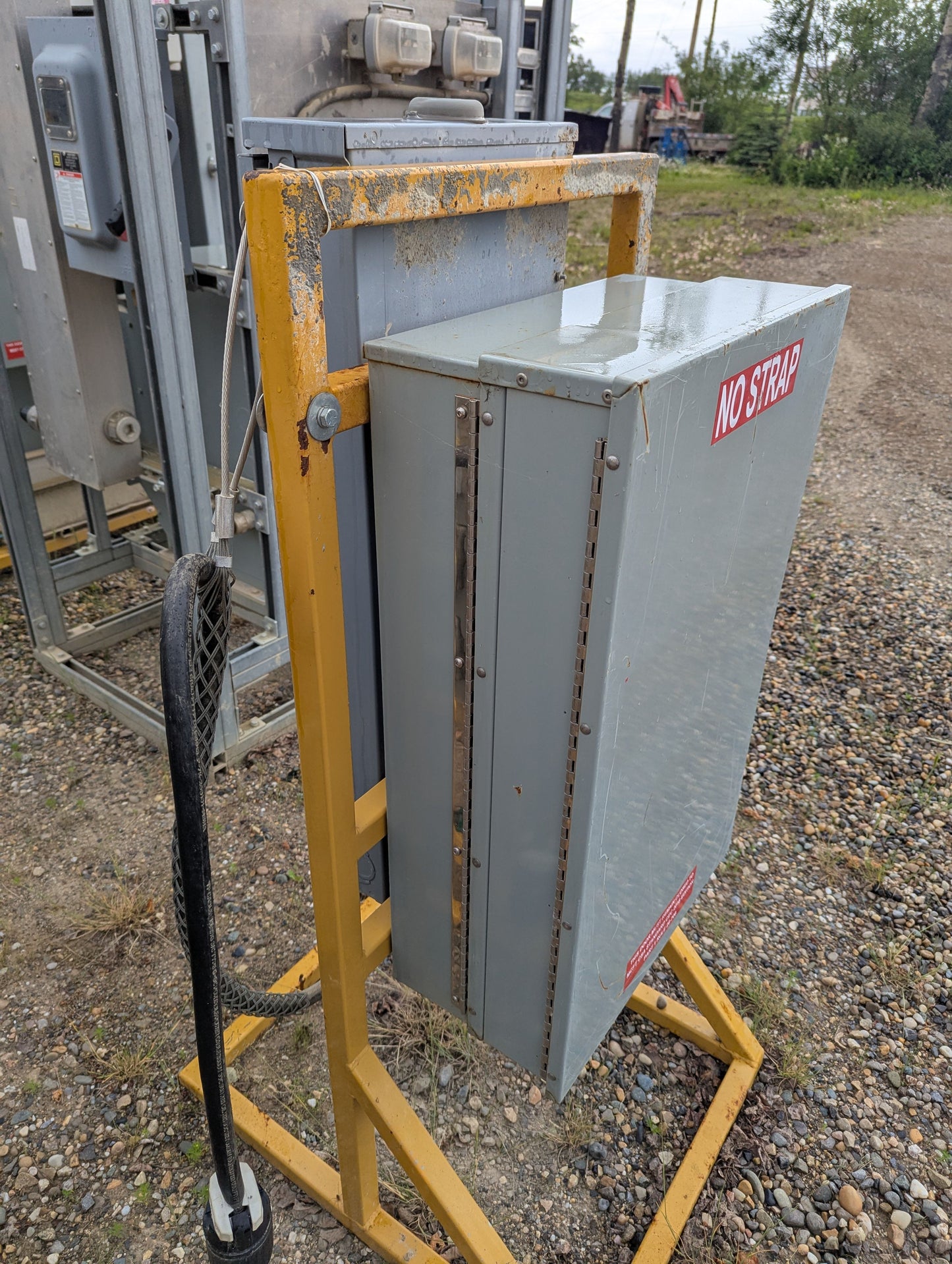 2019 CAT PB24 Pony Panel-120/240 200A Lot of 5 — Breaker Panels
