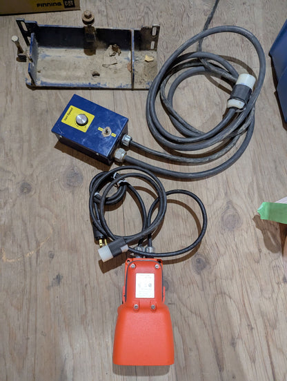 2016 Current Tools Cable Reel Roller